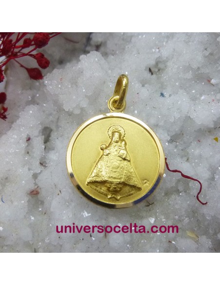 Santina de Covadonga Medalla de Oro de ley MLC