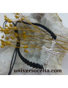 MAC2 Pulsera negra de macramé con Cruz de Asturias
