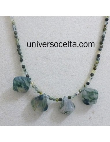 Hermoso Collar diseñado con Ágata Musgosa