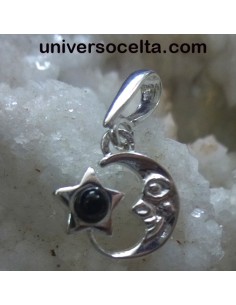 Colgante minimalista con Luna y Estrella 2