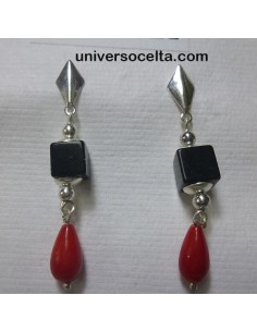 Azabache y coral combinado en pendiente