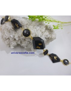 Pulsera irregular de carbón redefinido
