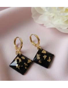 Pendientes de carbón con baño dorado HCB