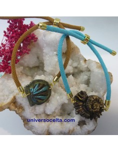 Pulsera ajustable con figura