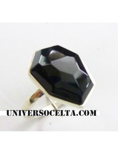 Azabache sortija facetada...