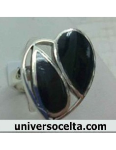 Anillo de plata y Azabache...