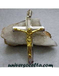 Crucifijo de plata con chapado CNI111