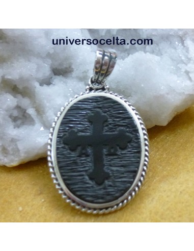Colgante con Cruz de la Victoria de Azabache 29CV