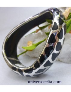 Brazalete de Diseño en Plata y Esmalte