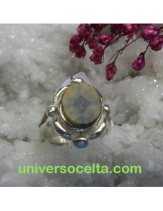 Anillo celta con Quiastolita de Asturias 3Q7