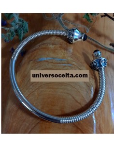 Torques de plata y Azabache T26051