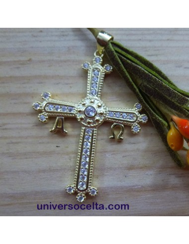 Cruz de la Victoria chapada con pedrería ZAP