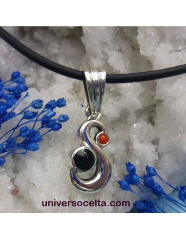 Colgante artesano combinado de coral y azabache CS2