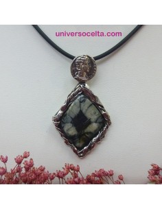 Colgante de plata con moneda y Quiastolita RBC