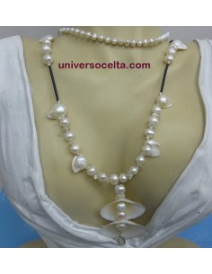 Collar artesanal de plata...